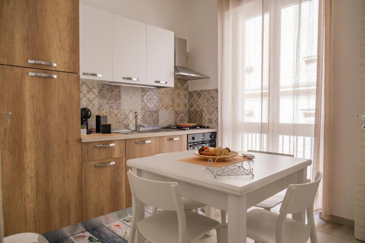 La Petite Erika Apartamento Avola Exterior foto